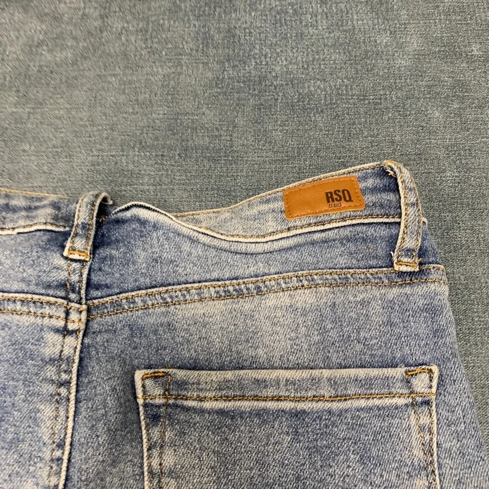 RSQ High Rise Cuffed Hem Shorts Womens 25 Blue Denim Cotton Stretch Zip Fly